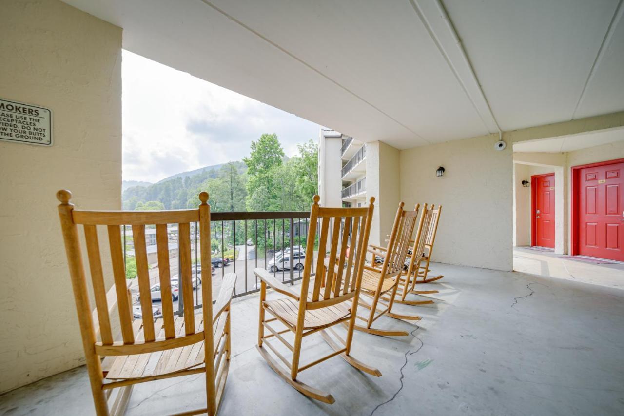 Dtwn Gatlinburg Studio Pool Access! Exterior photo